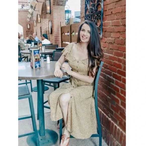 Anthropologie Leopard Print Bolano Ruffle Shoulder Button Midi Dress Size 0 - Picture 2 of 11